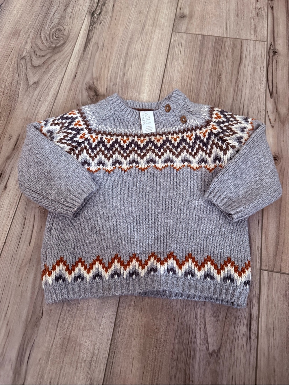 H&M Classic Gray Fair Isle Knit Sweater - Button Shoulder Size 9-12 months